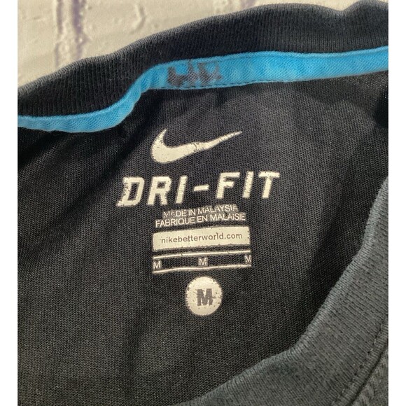 Nike T-Shirt Men’s Size Medium Color Black Blue Dri-Fit Graphic - Picture 4 of 5